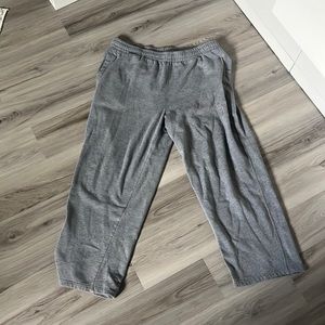 XL (40-42) grey sweats